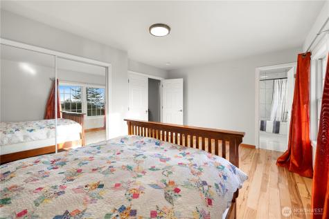 1242 Youngwood Road Camano Island WA 98282