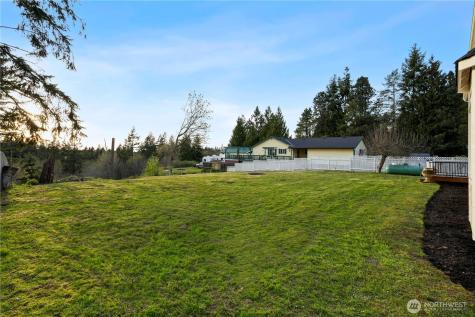 1242 Youngwood Road Camano Island WA 98282