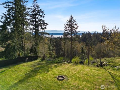 1242 Youngwood Road Camano Island WA 98282