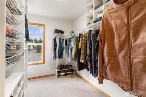 23425 SE 261st Court Maple Valley WA 98038
