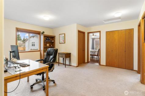 23425 SE 261st Court Maple Valley WA 98038