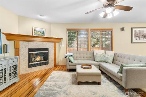 23425 SE 261st Court Maple Valley WA 98038