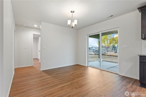 602 Karen Avenue Royal City WA 99357
