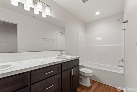 602 Karen Avenue Royal City WA 99357