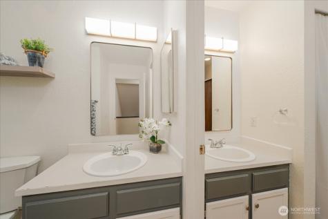 19906 28th Avenue W Lynnwood WA 98036