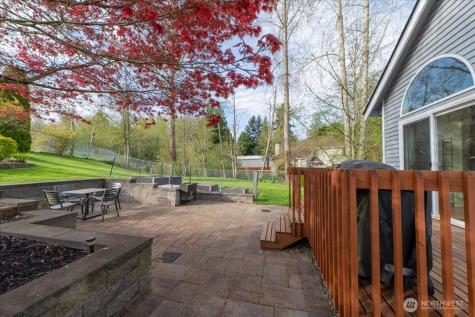 19906 28th Avenue W Lynnwood WA 98036
