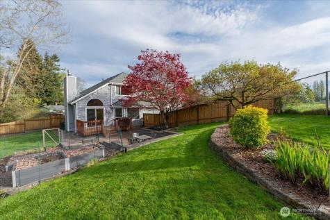 19906 28th Avenue W Lynnwood WA 98036