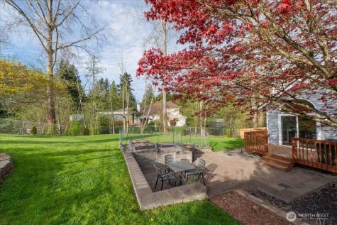 19906 28th Avenue W Lynnwood WA 98036