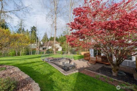 19906 28th Avenue W Lynnwood WA 98036