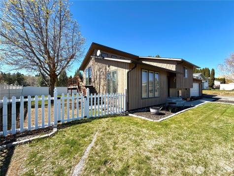 611 Hillcrest Circle Drive Omak WA 98841