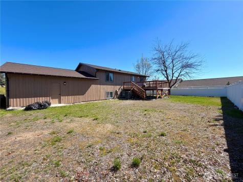 611 Hillcrest Circle Drive Omak WA 98841