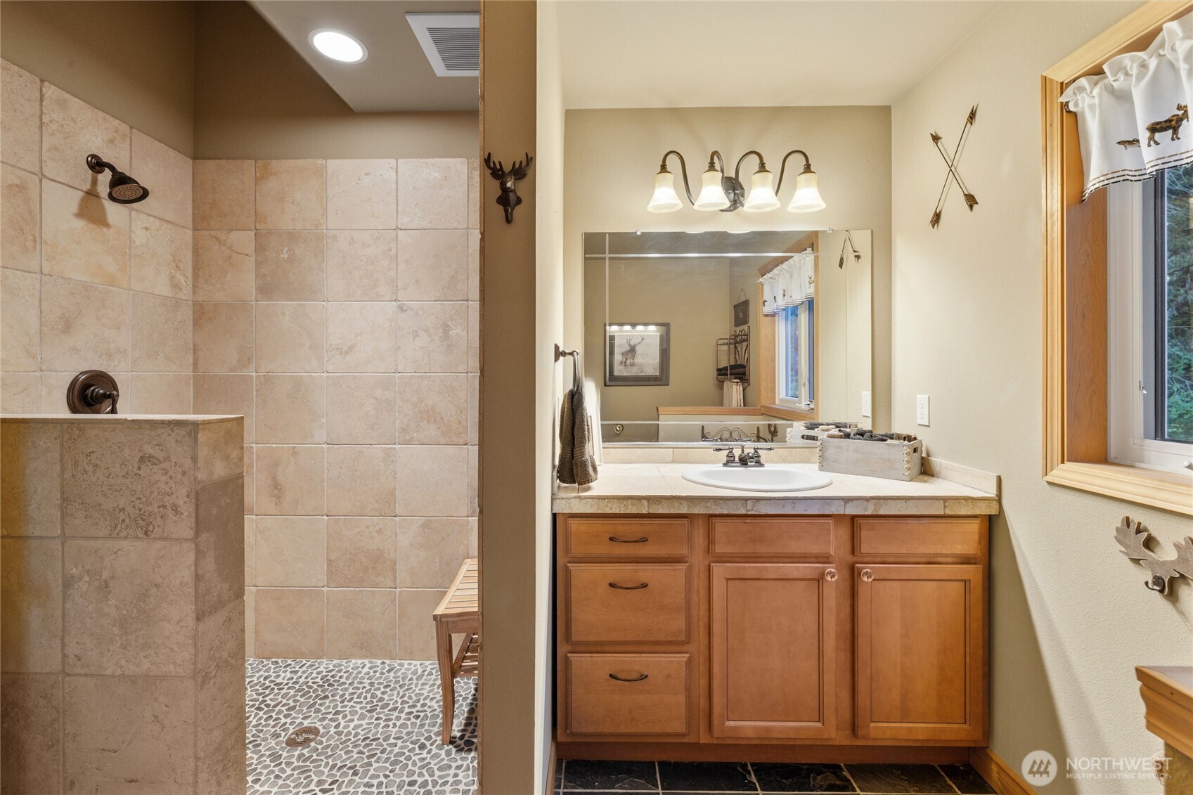 350 Redwood Lane Ronald WA 98940
