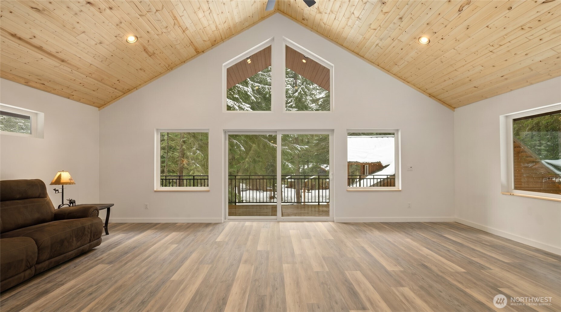 350 Redwood Lane Ronald WA 98940