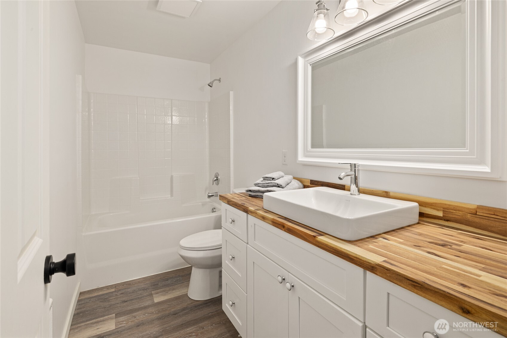 350 Redwood Lane Ronald WA 98940
