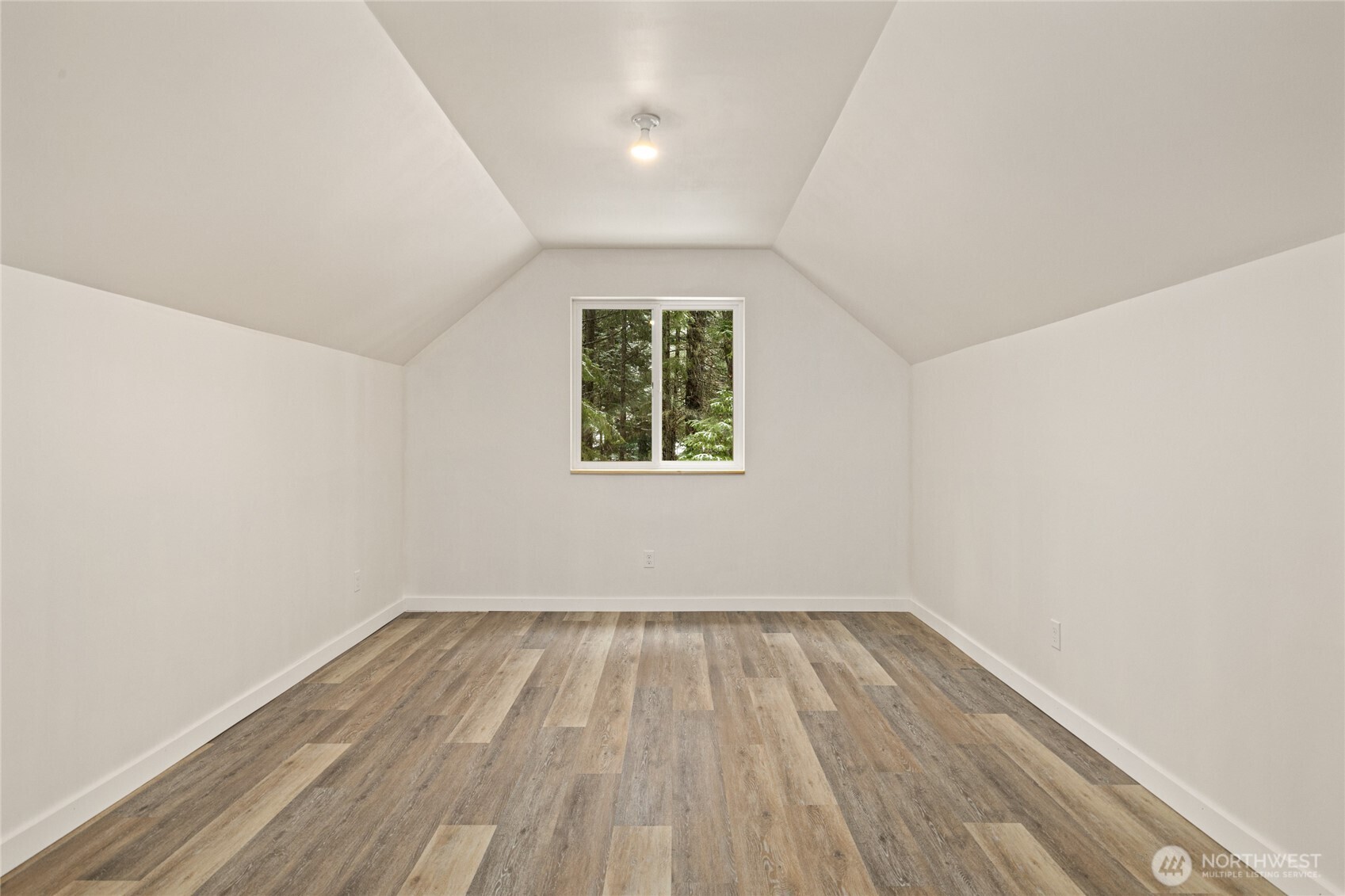 350 Redwood Lane Ronald WA 98940
