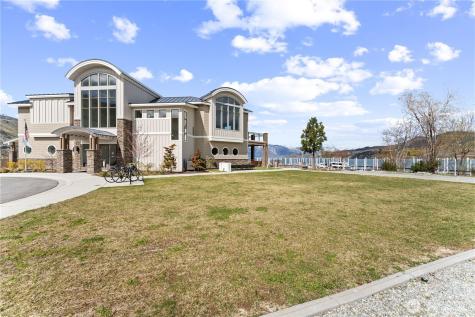 1350 W Woodin Avenue Chelan WA 98816