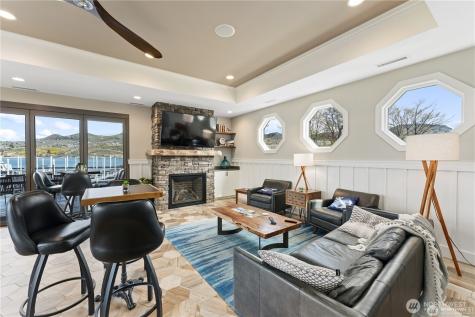 1350 W Woodin Avenue Chelan WA 98816