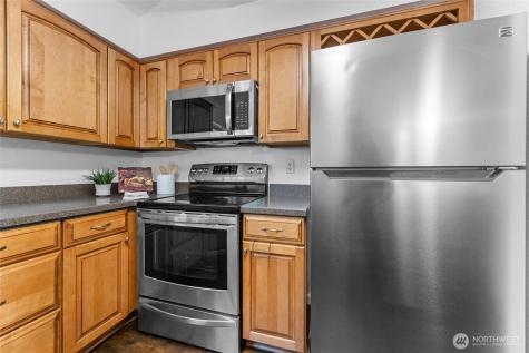 1555 Union Avenue NE Renton WA 98059