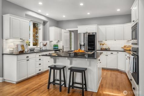 17120 SE 29th Place Bellevue WA 98008