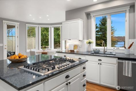 17120 SE 29th Place Bellevue WA 98008