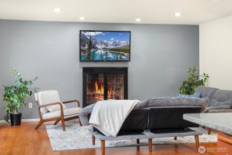 14916 NE 76th Court Redmond WA 98052
