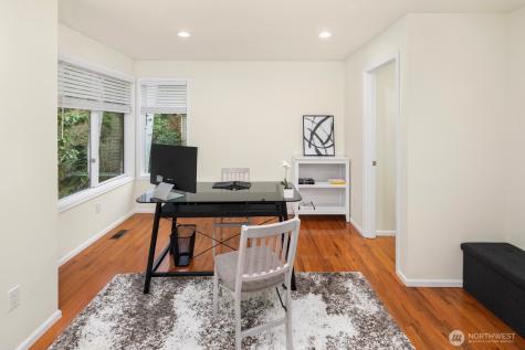 14916 NE 76th Court Redmond WA 98052