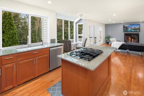 14916 NE 76th Court Redmond WA 98052