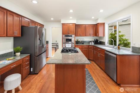 14916 NE 76th Court Redmond WA 98052