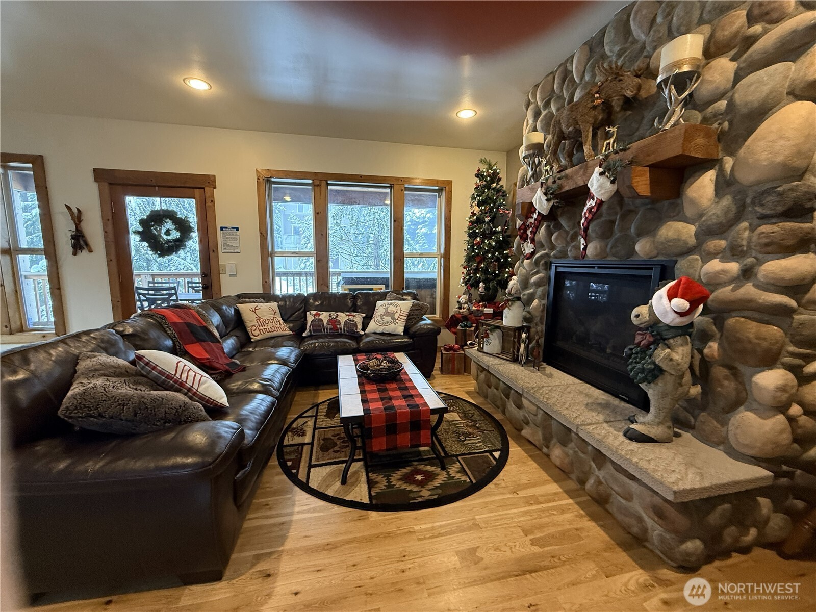 141 Kearny Drive Snoqualmie Pass WA 98068