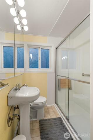 10850 26th Avenue S Seattle WA 98168