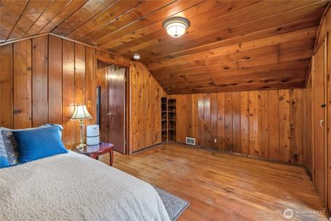 10850 26th Avenue S Seattle WA 98168
