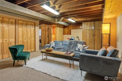 10850 26th Avenue S Seattle WA 98168