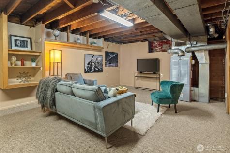 10850 26th Avenue S Seattle WA 98168