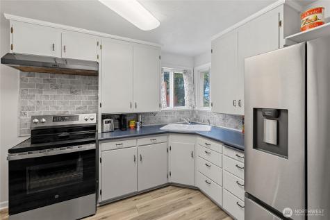 10850 26th Avenue S Seattle WA 98168