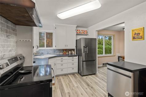 10850 26th Avenue S Seattle WA 98168
