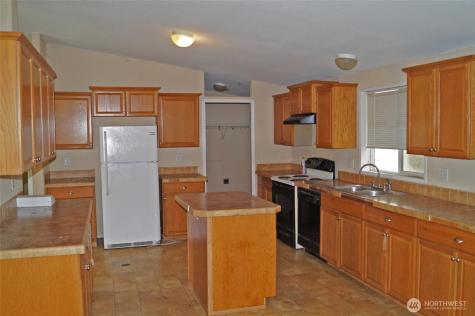7871 W Shelton Matlock Road Shelton WA 98584