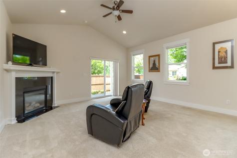 2317 144th Street E Tacoma WA 98445