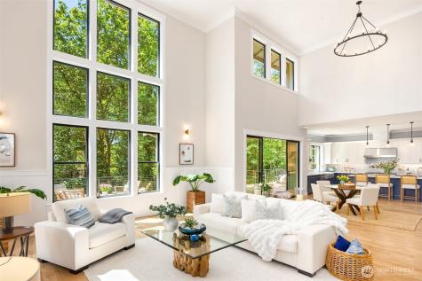 4740 Rose Avenue NE Bainbridge Island WA 98110