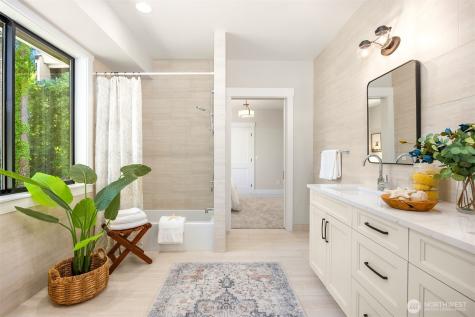 4740 Rose Avenue NE Bainbridge Island WA 98110