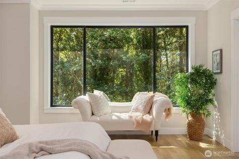 4740 Rose Avenue NE Bainbridge Island WA 98110