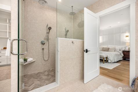 4740 Rose Avenue NE Bainbridge Island WA 98110