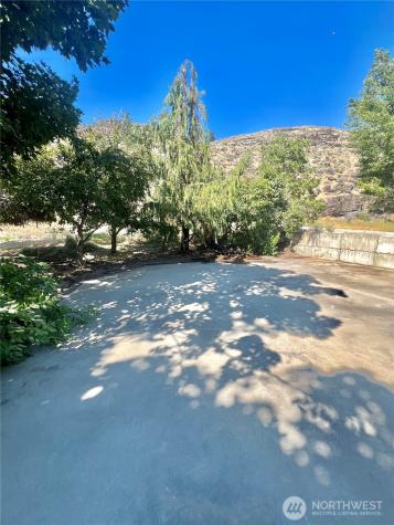 271 Highway 20 Tonasket WA 98855