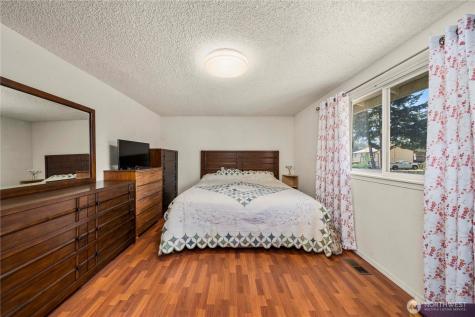16019 7th Avenue Court E Tacoma WA 98445