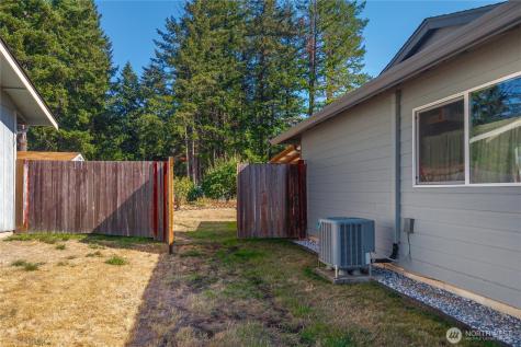 16019 7th Avenue Court E Tacoma WA 98445