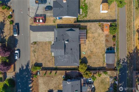 16019 7th Avenue Court E Tacoma WA 98445