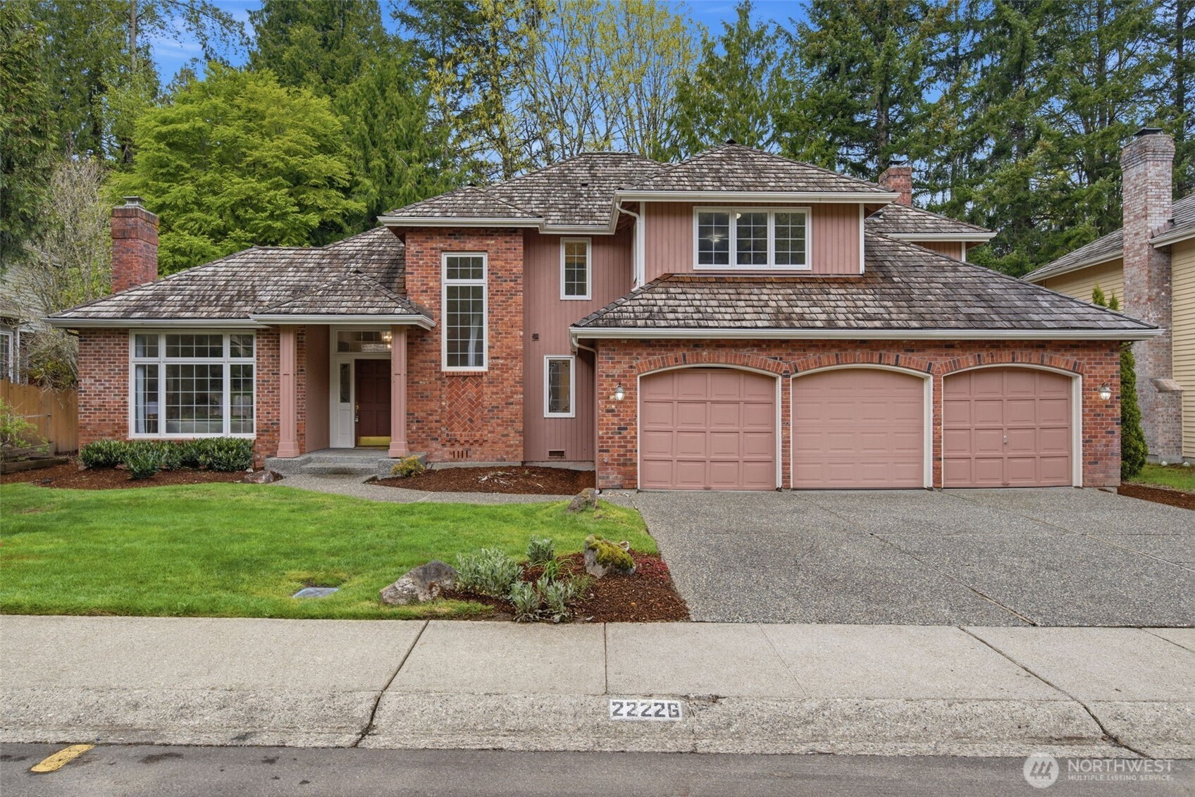 22226 NE 19th Street Sammamish WA 98074