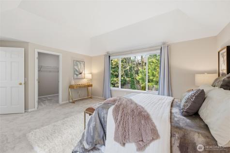 22226 NE 19th Street Sammamish WA 98074