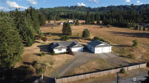 235 Oak Meadows Lane Oakville WA 98568