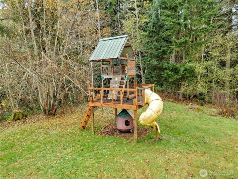 2821 NW Costa Vida Way Poulsbo WA 98370