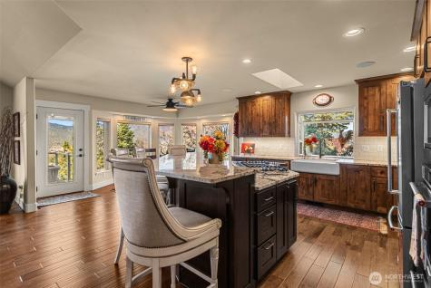 810 Briarwood Drive East Wenatchee WA 98802